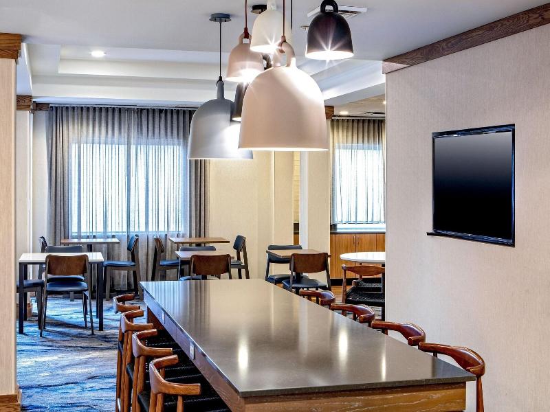 Fairfield Inn Suites Saratoga Malta image