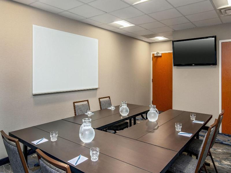 Fairfield Inn Suites Saratoga Malta image