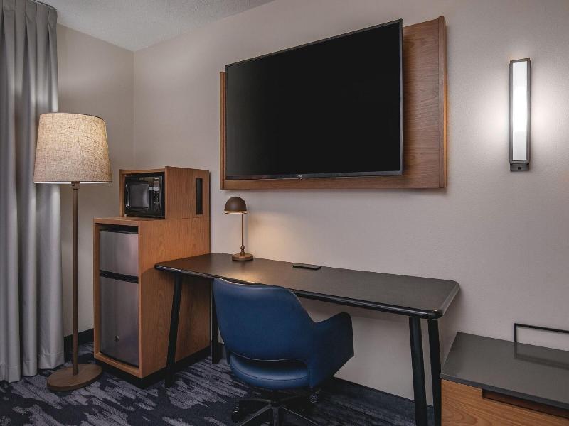Fairfield Inn Suites Saratoga Malta image