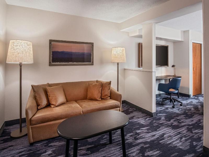Fairfield Inn Suites Saratoga Malta image
