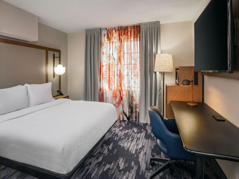 Fairfield Inn Suites Saratoga Malta image