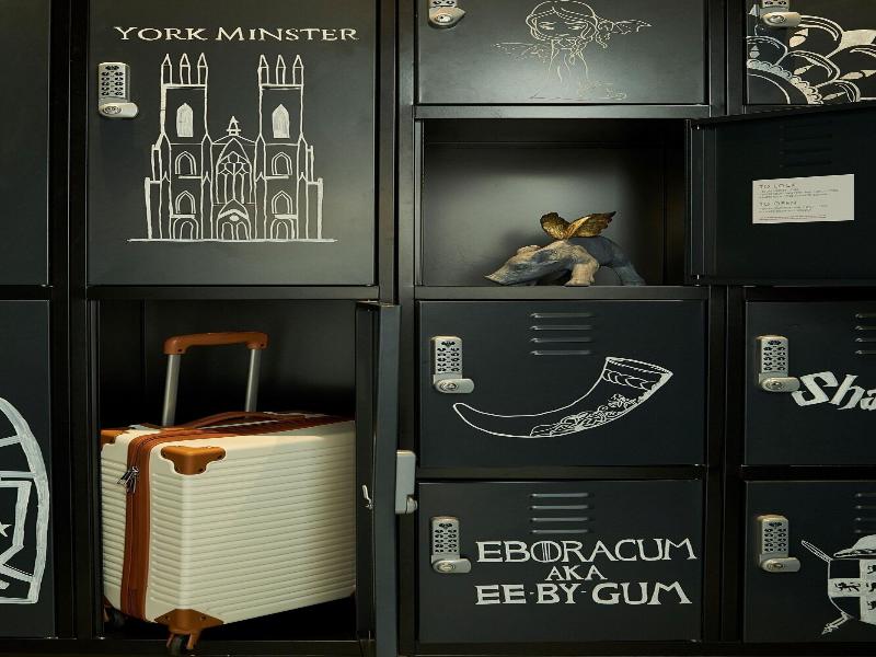 Moxy York image