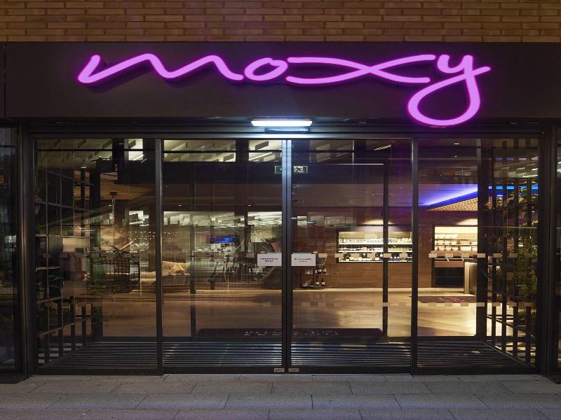 Moxy York image