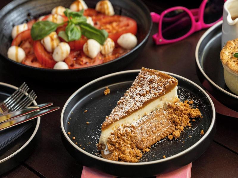 Moxy York image