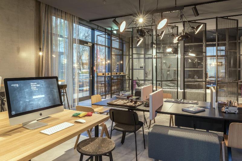 Moxy York image