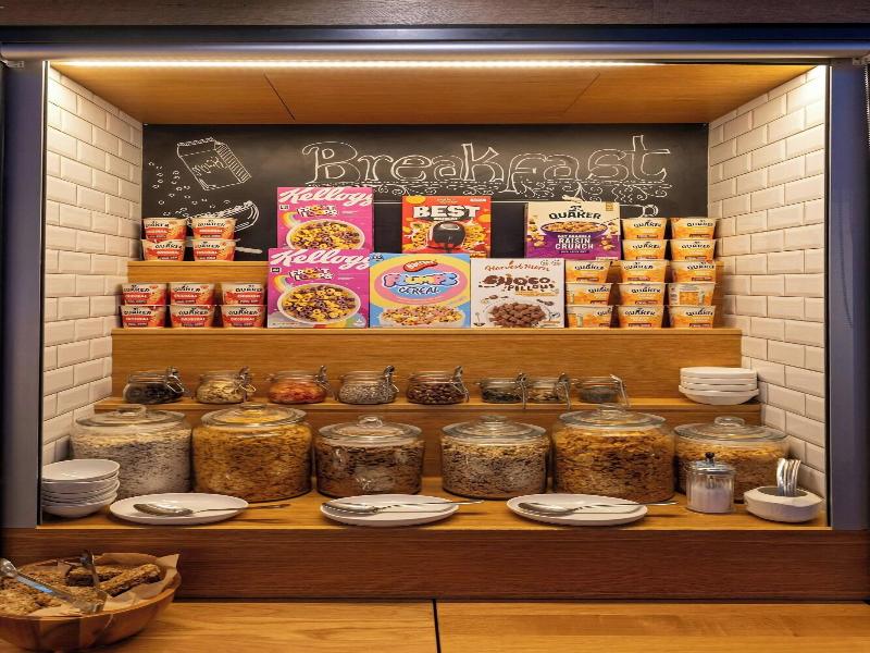 Moxy York image