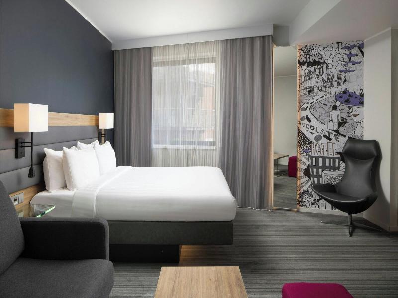 Moxy York image