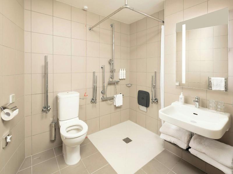 Moxy York image
