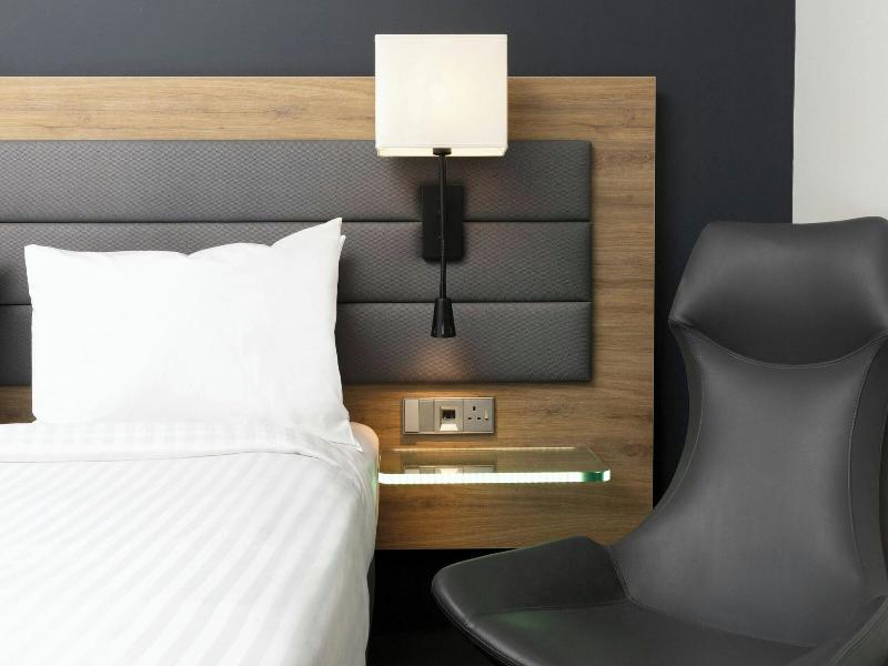 Moxy York image