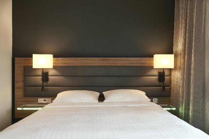 Moxy York image