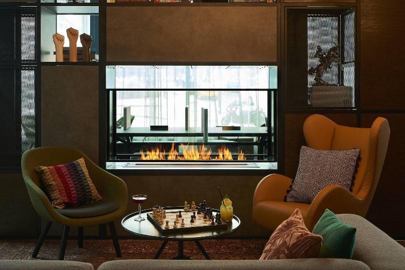 Moxy York image