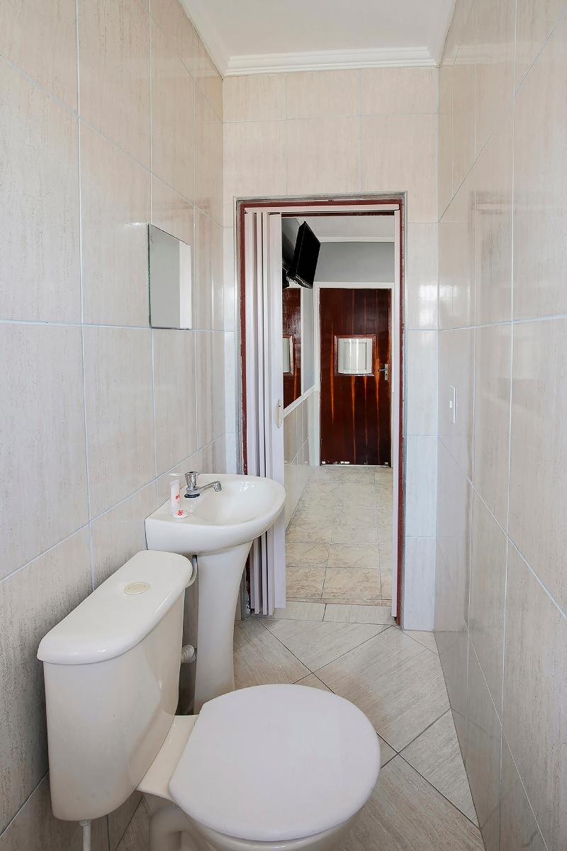 OYO Hotel Boneville, Sao Paulo — photo 35