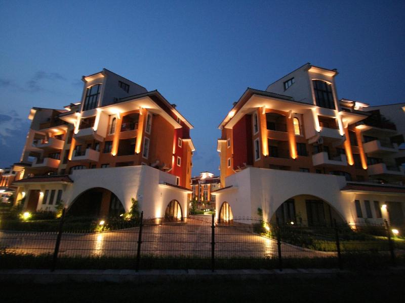 Menada Ravda Apartments