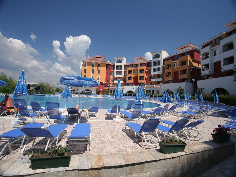 Menada Ravda Apartments