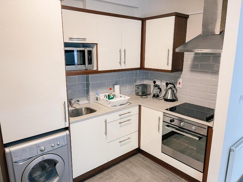 Broc House Suites image
