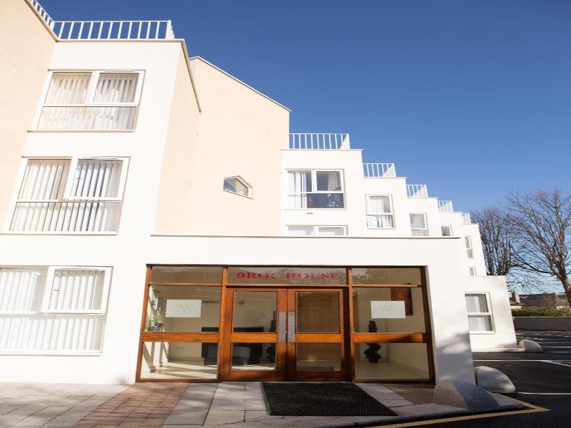 Broc House Suites image