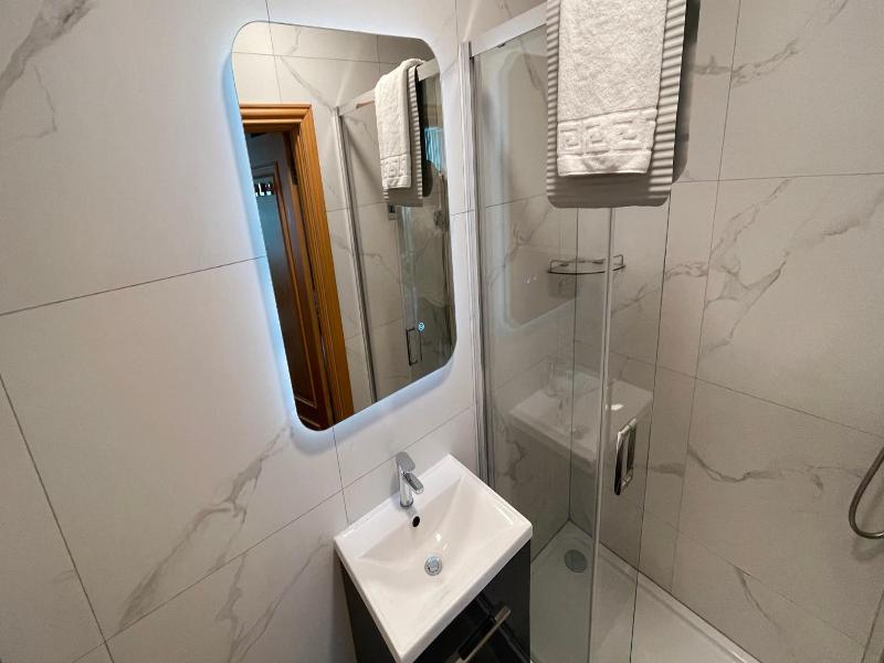 Broc House Suites image