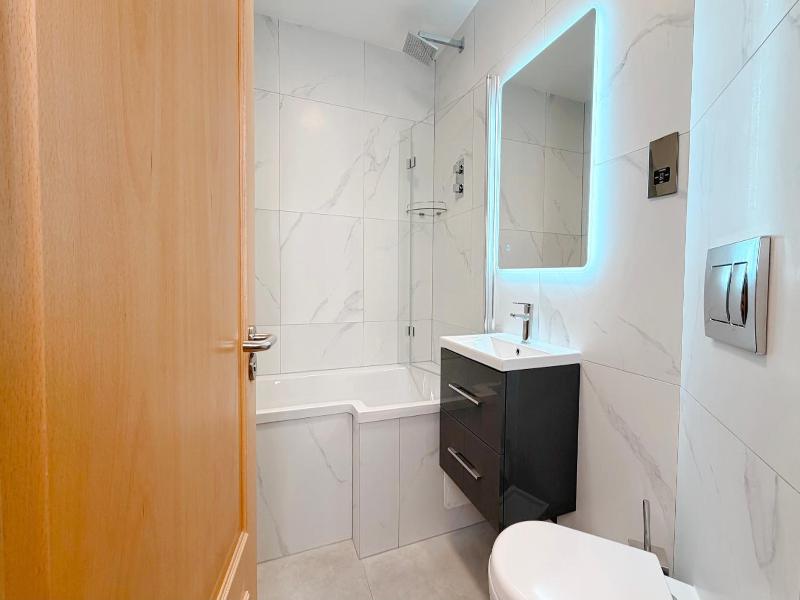 Broc House Suites image