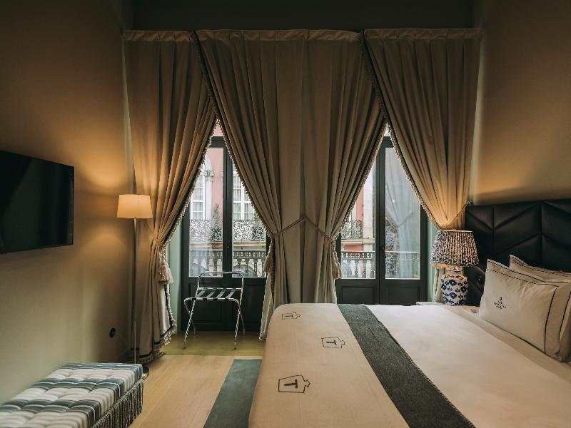 Torel Palace Porto image