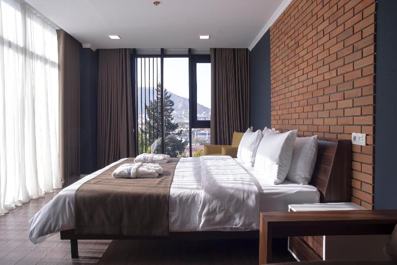 Bricks Hotel image