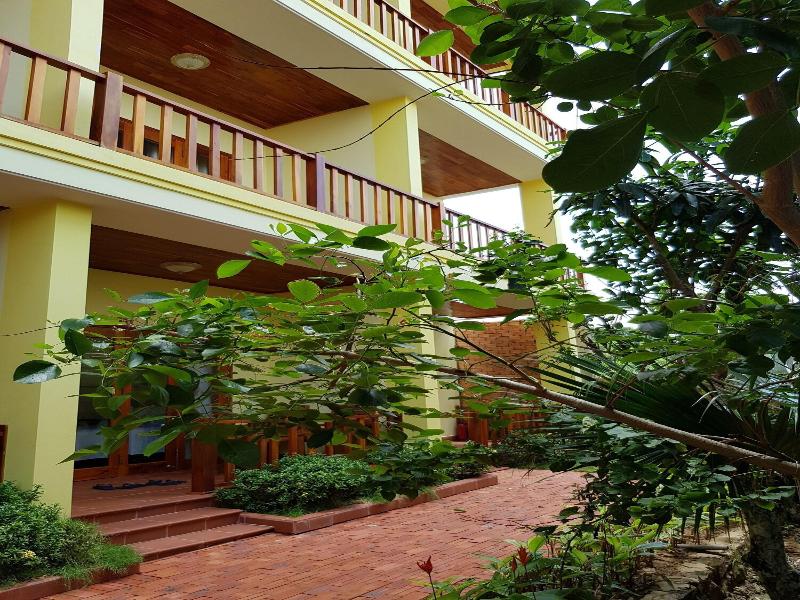 Freebeach Resort 