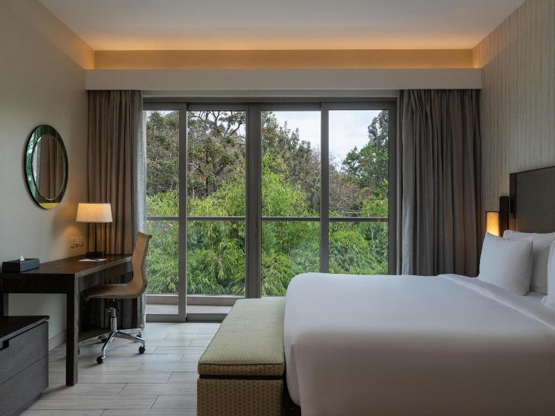 Radisson Blu Hotel & Residence Nairobi Arboretum image