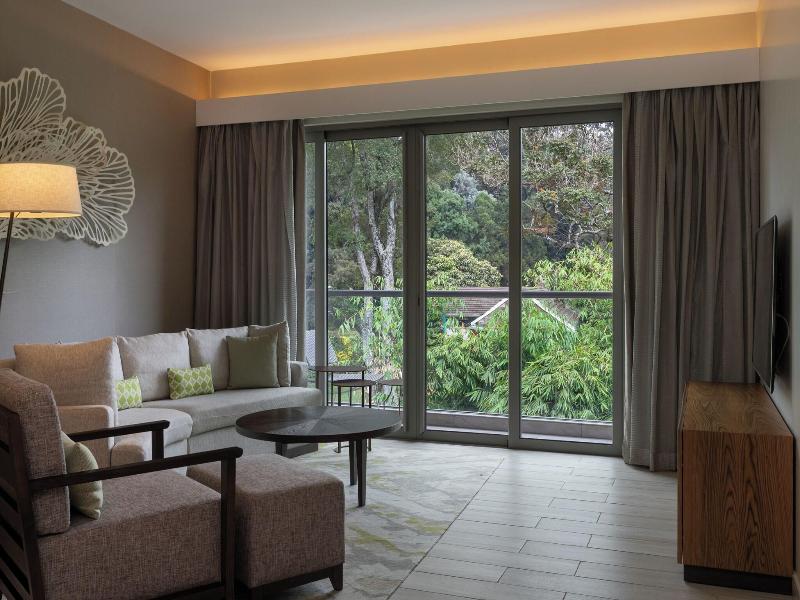 Radisson Blu Hotel & Residence Nairobi Arboretum image