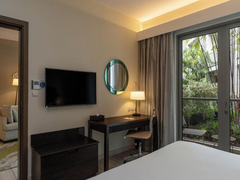 Radisson Blu Hotel & Residence Nairobi Arboretum image