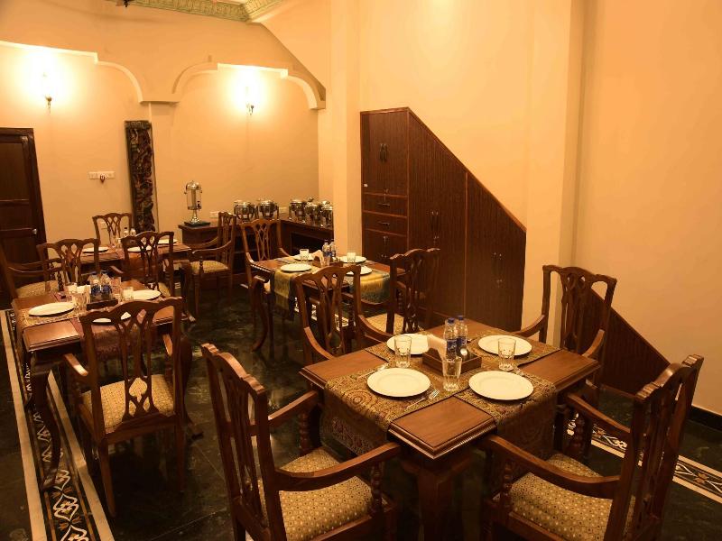 Vijaigarh Kothi image