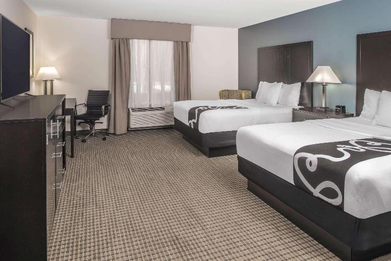 La Quinta Inn Suites By Wyndham Moscow Pullman image