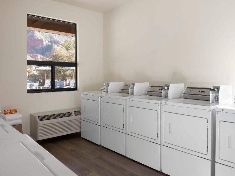 Red Cliffs Lodge Zion, a Tribute Portfolio Hotel image
