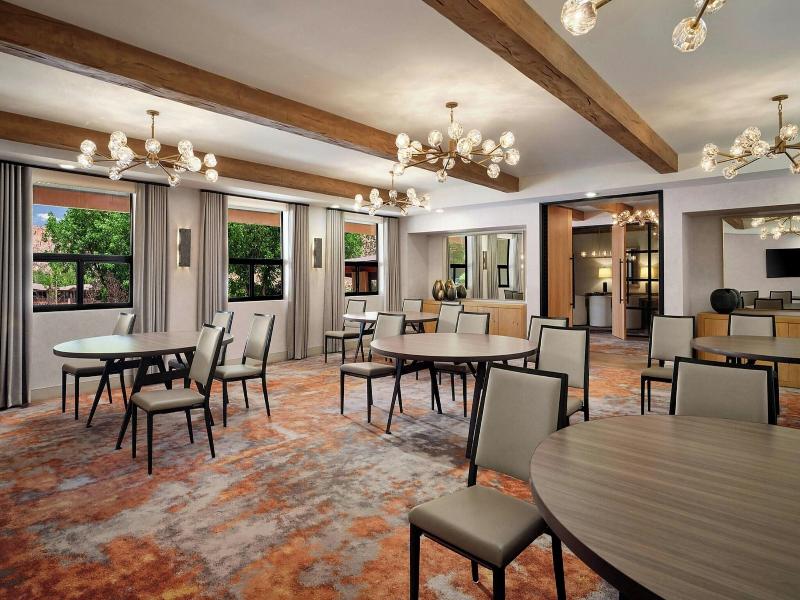 Red Cliffs Lodge Zion, a Tribute Portfolio Hotel image