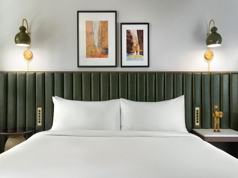 Red Cliffs Lodge Zion, a Tribute Portfolio Hotel image
