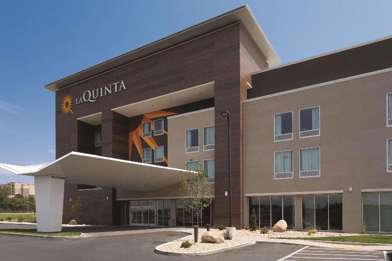 La Quinta Inn Suites By Wyndham South Jordan