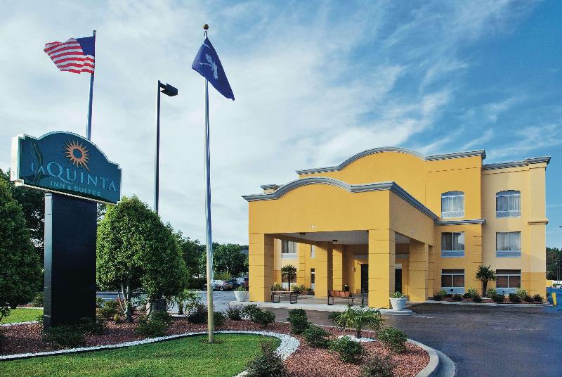 La Quinta Inn Suites By Wyndham Florence image