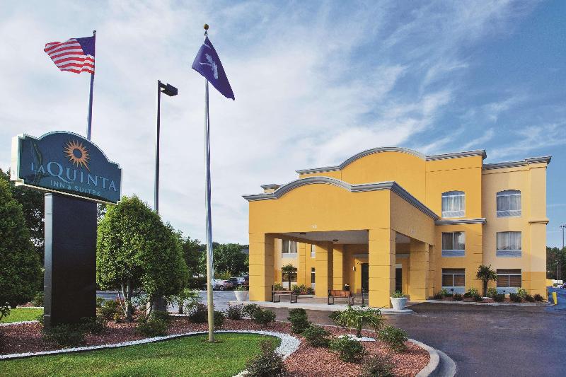 La Quinta Inn Suites By Wyndham Florence image