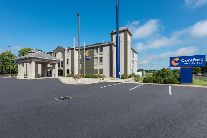 Comfort Inn & Suites Tipp City image