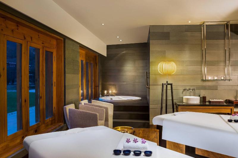 Le Meridien Paro, Riverfront image