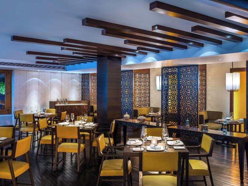 Le Meridien Paro, Riverfront image