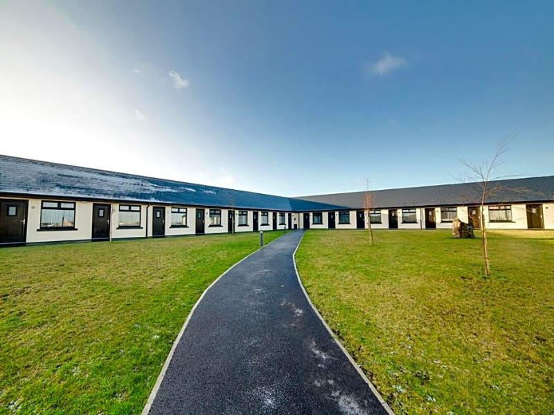 OYO Standing Stones Lodge