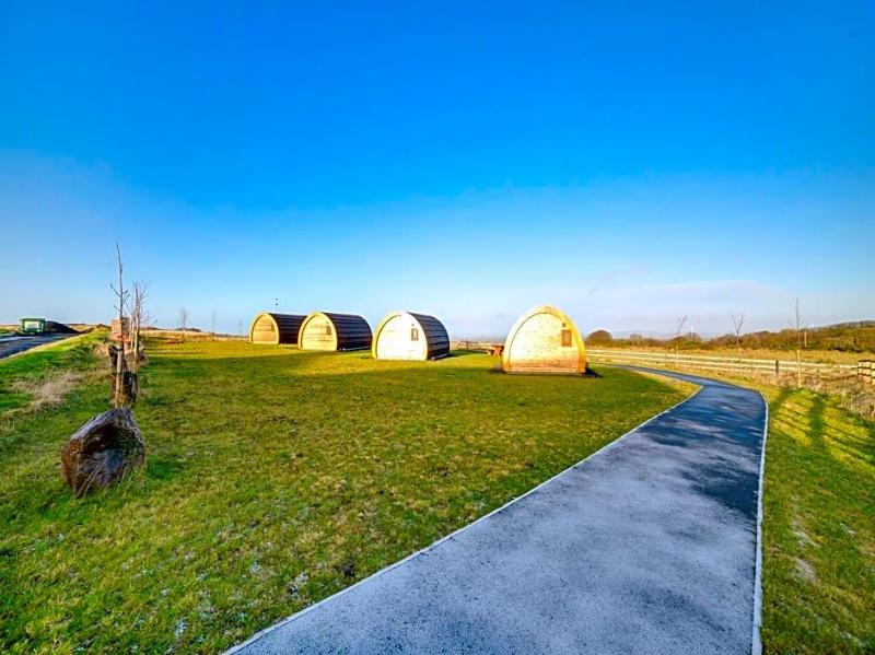 OYO Standing Stones Lodge
