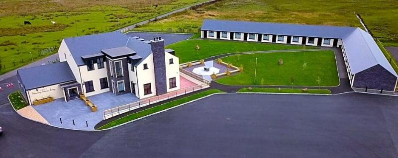 OYO Standing Stones Lodge — photo 18
