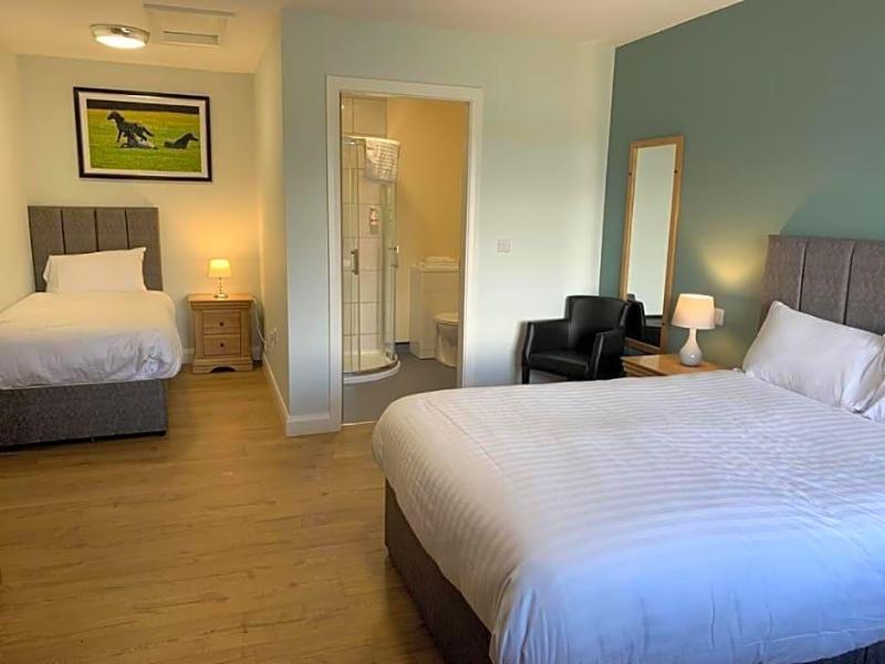 OYO Standing Stones Lodge — photo 34