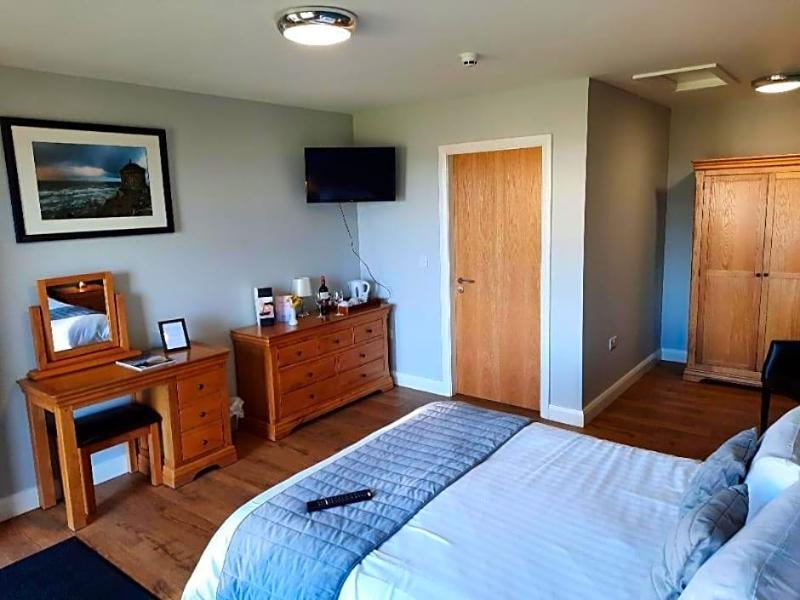 OYO Standing Stones Lodge — photo 35