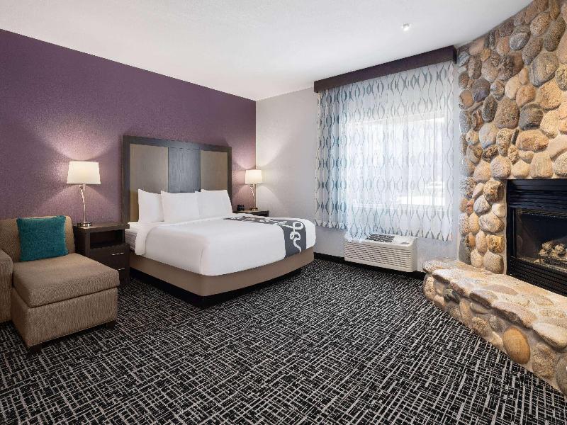 La Quinta Inn Suites By Wyndham Pocatello image