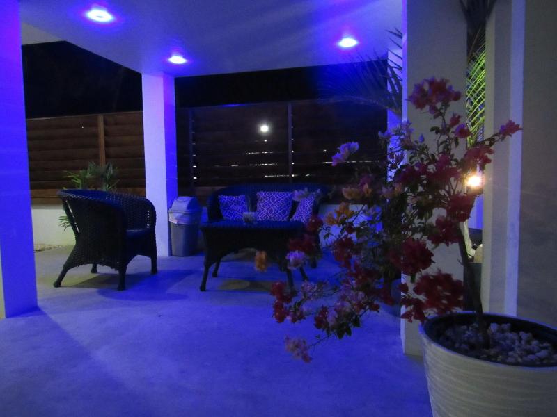 Bubali Villa & Apartments image