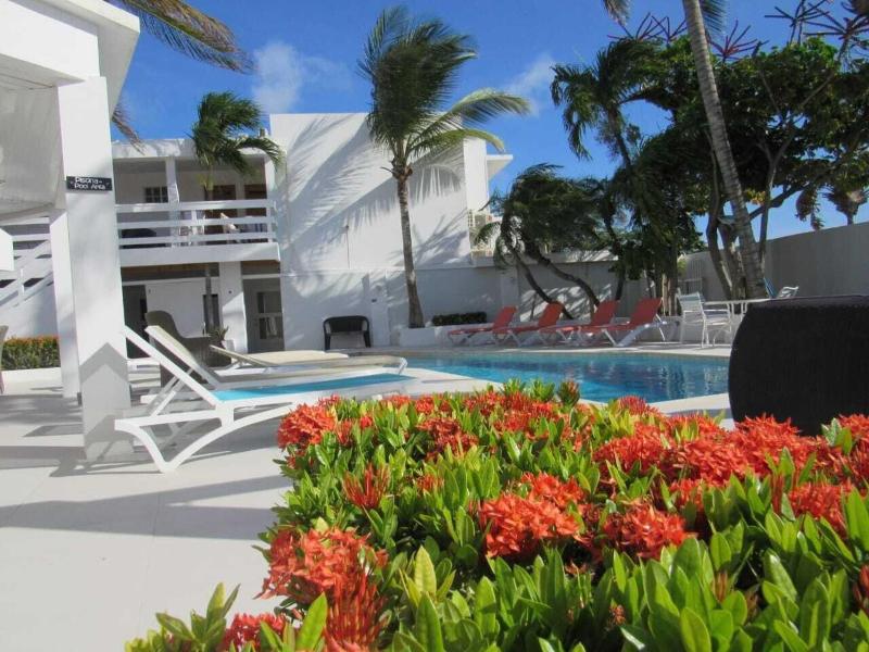 Bubali Villa & Apartments image