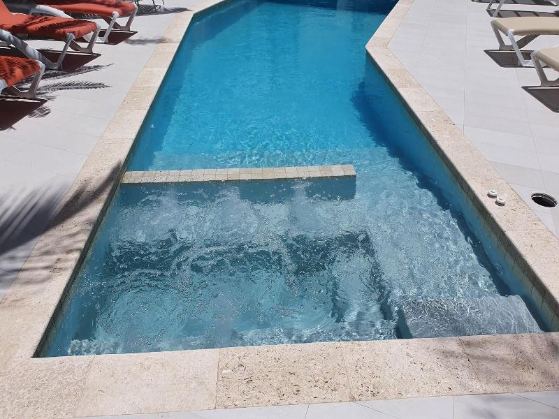 Bubali Villa & Apartments image