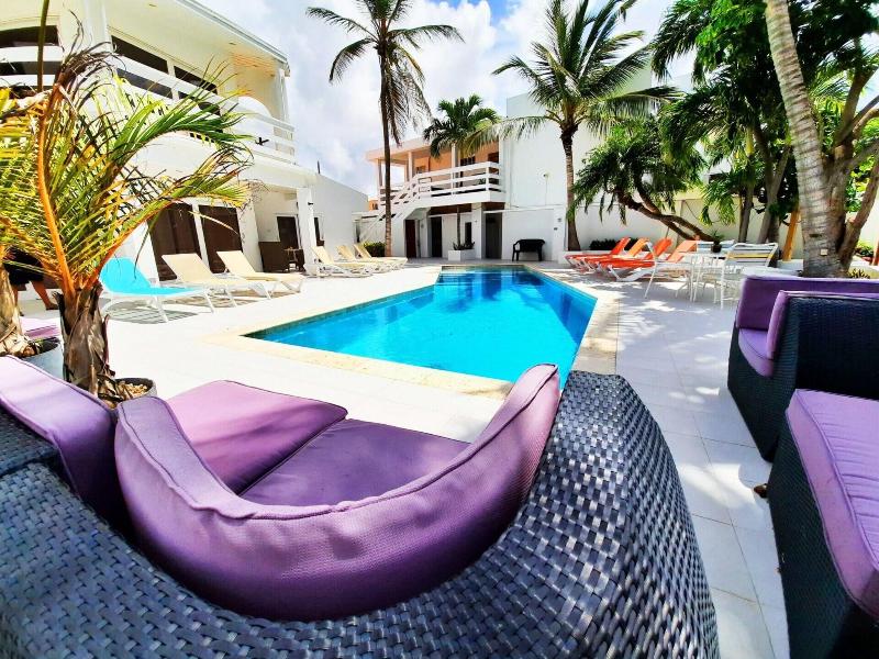 Bubali Villa & Apartments image
