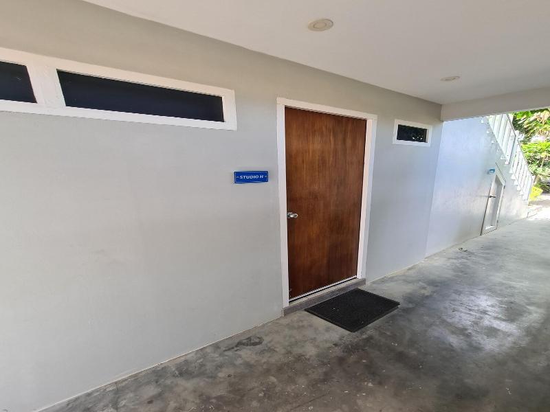 Bubali Villa & Apartments image